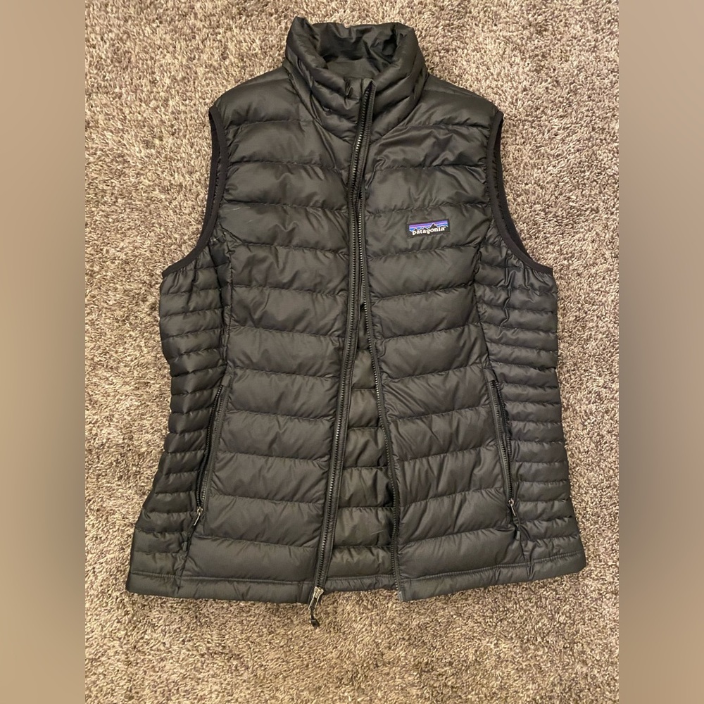 Women’s Black Patagonia Vest